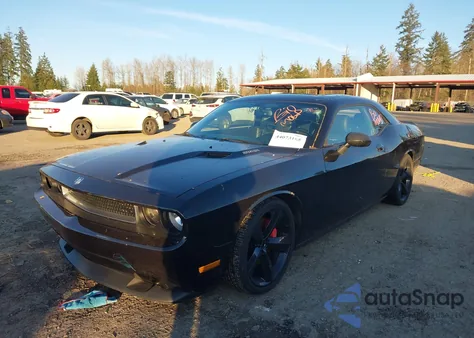 2010 Dodge Challenger Srt8 z USA, uszkodzony, nr VIN 2B3CJ7DW8AH282632